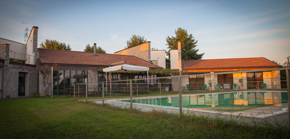 piscina agriturismo corte carnevale mantova